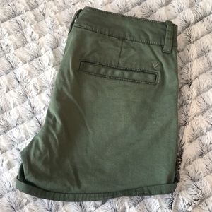 American Eagle midi twill shorts - khaki green